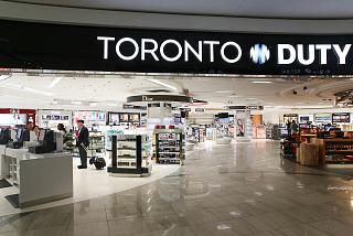 торонто аэропорт код иата. pearson airport terminal 3 3. торонто аэропорт код иата фото. торонто аэропорт код иата-pearson airport terminal 3 3. картинка торонто аэропорт код иата. картинка pearson airport terminal 3 3. Международный аэропорт Торонто Пирсон (также известный как Международный аэропорт имени Лестера Б. Пирсона, или сокращённо Торонто Пирсон) (IATA: YYZ, ICAO: CYYZ) — главный международный аэропорт, обслуживающий город Торонто (провинция Онтарио), Канада. Аэропорт расположен в 27 км к северо-западу от центра Торонто в городке Миссиссага (небольшая часть находится на территории Этобико, района Торонто). Является основным аэропортом для густонаселённого района южной Онтарио, включая и охватывая район Большого Торонто, называемого также Золотой Подковой. Назван в честь 14-го премьер-министра страны Лестера Б. Пирсона.