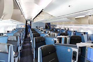 klm b787 9 cabin 19