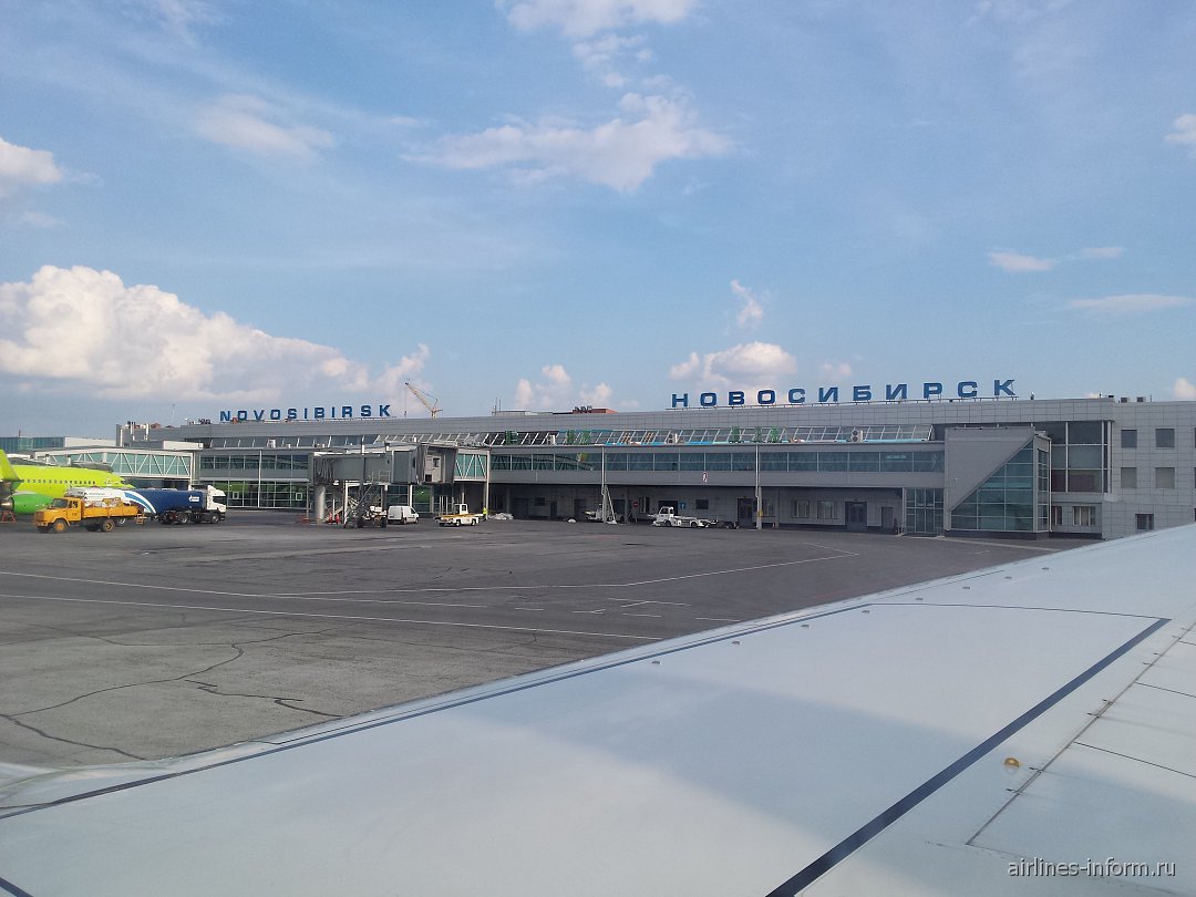 Толмачево аэропорт фото внутри