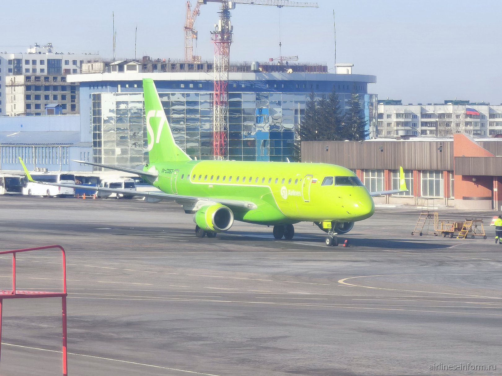 Embraer-170 S7 Airlines � ��������� �������
