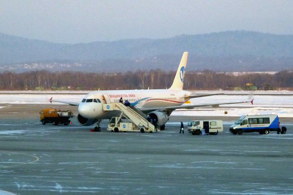 Хабаровск - Владивосток и обратно. Аэрофлот (Владивосток Авиа). 27 января 2013 г.