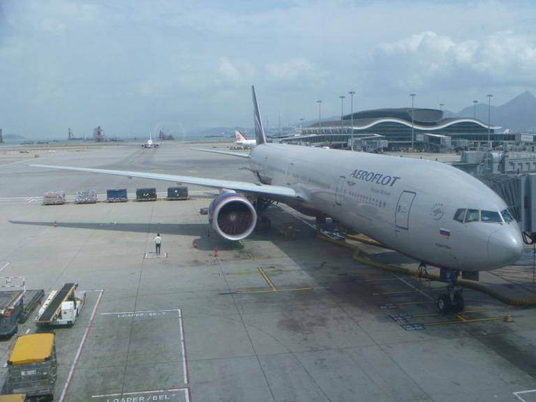 Из Европы в Азию и обратно. Часть 8. Гонконг - Москва (SVO/F) на Boeing 777-300 АЭРОФЛОТ.