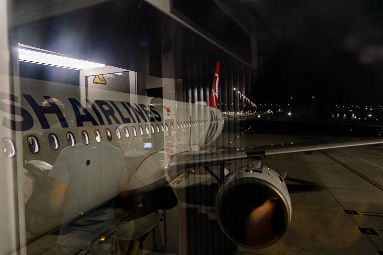 Widen Your World. Стамбул (IST) - Анталья (AYT-D) TK2428 в бизнес-классе A321neo Turkish Airlines