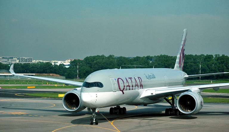В Город Будущего на Самолёте Будущего с Qatar Airways. Часть 3. SIN-DOH на Airbus А350-900XWB.