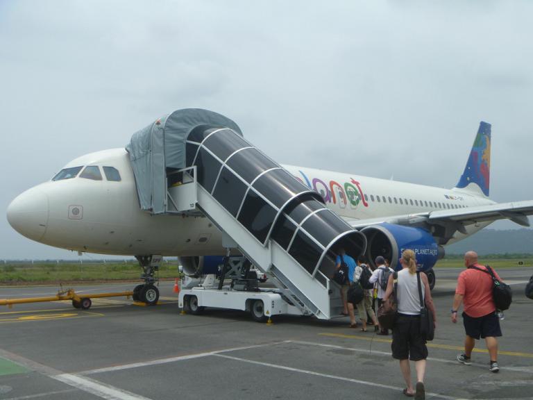 Фотообзор аэропорта Сиануквиль