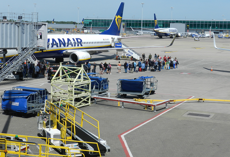 Фотообзор аэропорта Подгорица