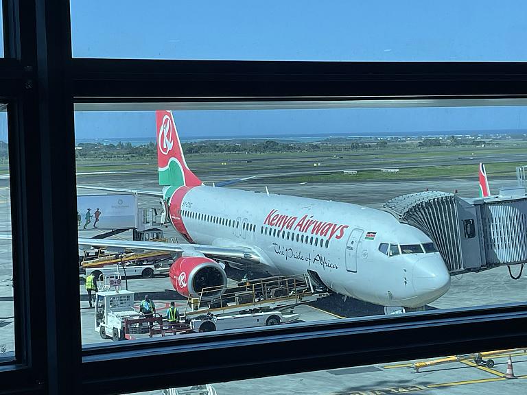 From Africa to Africa by Kenya Airlines (Mauritius - Nairobi)
