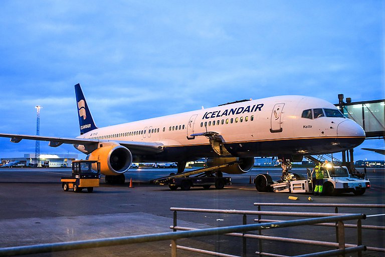 Фотообзор авиакомпании Айслэндэйр (Icelandair)