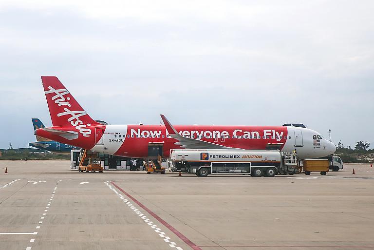 Asian low-cost airline AirAsia: Kuala Lumpur - Nha Trang