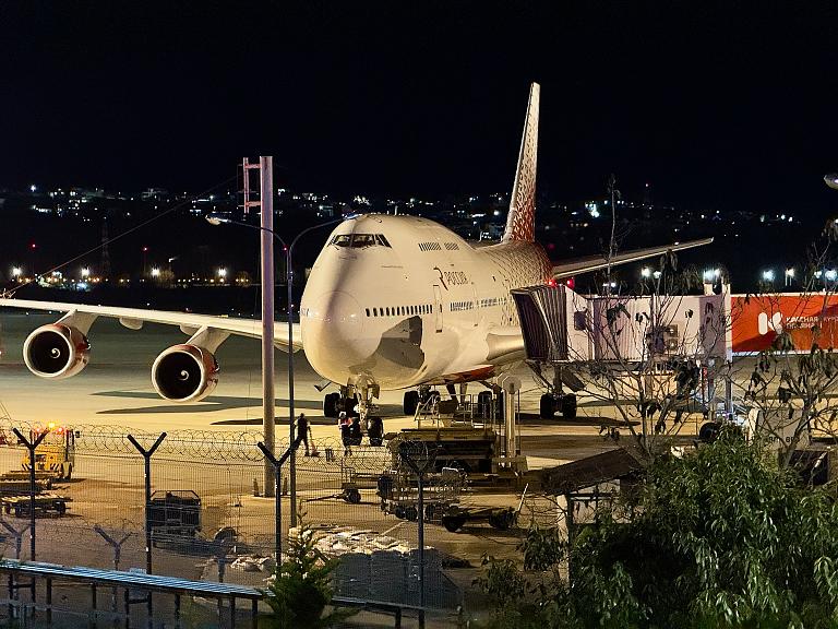 ���� � ������ �� �747-400 ������