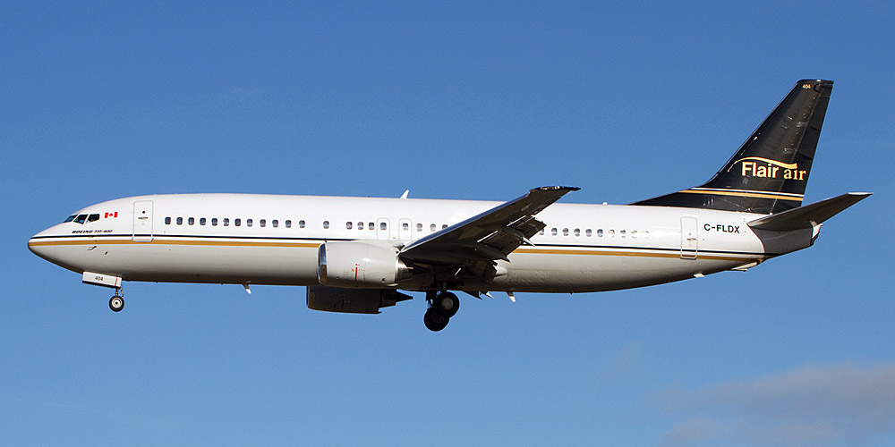 Boeing 737-400 авиакомпании Flair Airlines