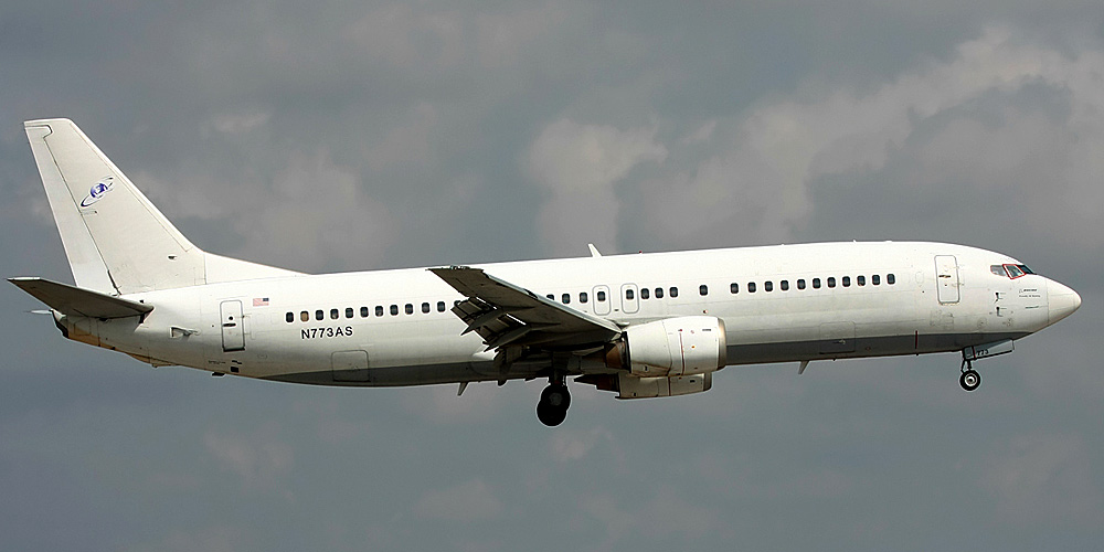 Самолет Боинг-737-400 авиакомпании SkyKing