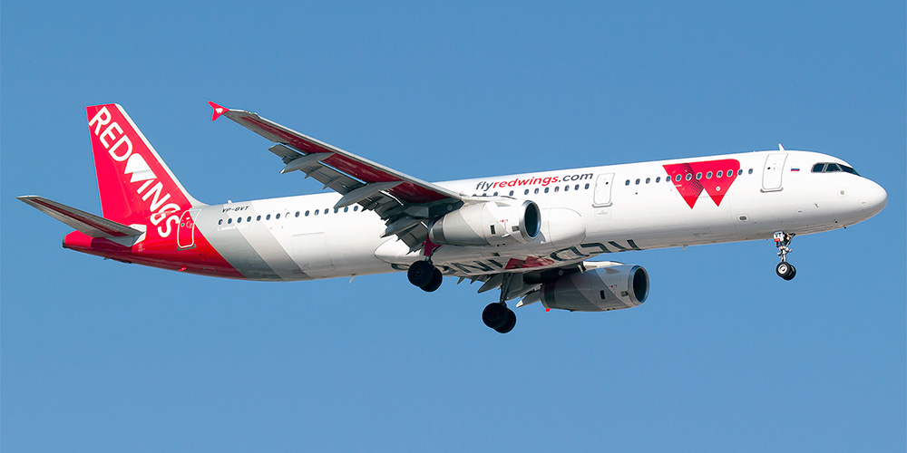 Самолет Airbus A321 авиакомпании Red Wings