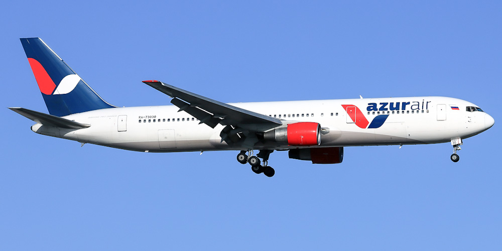 -767-300 Azur Air