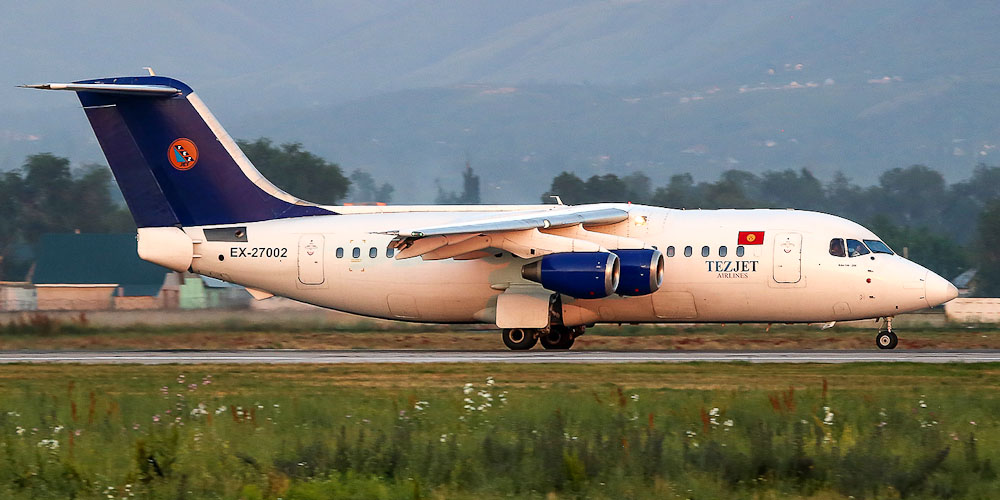 Самолет BAe-146 авиакомпании TezJet