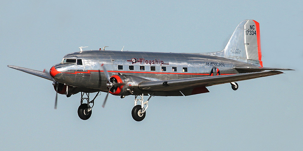 Douglas DC-3- passenger aircraft. Photos, characteristics, reviews.