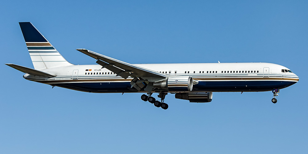 Самолет Боинг-767-300 авиакомпании Privilege Style