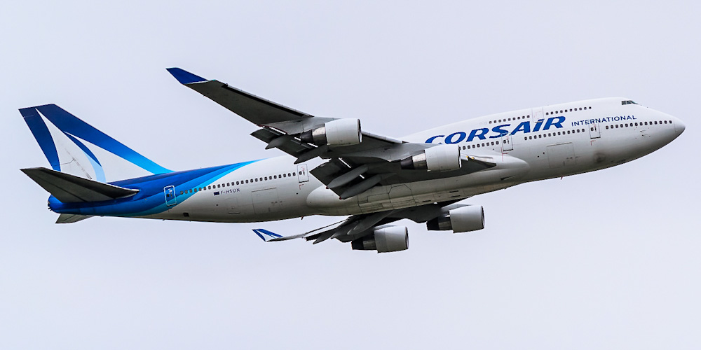 Самолет Боинг-747-400 авиакомпании Corsair