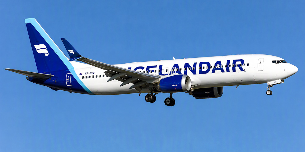 Icelandair airline